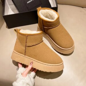 Bottes de neige courtes en peluche pour femmes, chaussures décontractées, fourrure de daim