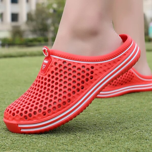 Crocs de Piscine Confortables pour Homme, Chaussures d'Extérieur d'Été, de Plage, Sabots de Jardin