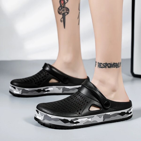 Crocs  de marque pour hommes, sandales décontractées, chaussures légères