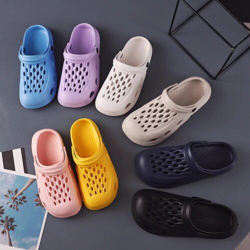 Crocs pour couples, pantoufles de plage pour femmes