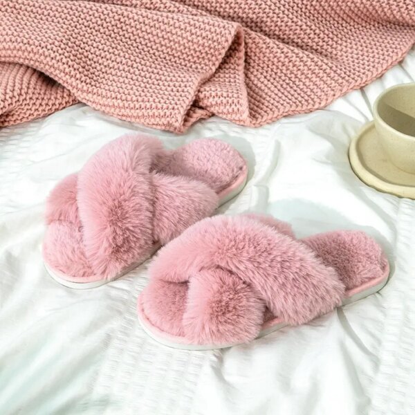 pantoufle femme  pelucheuses pour femmes, bande croisée, peluche douce, chaussures de maison confortables